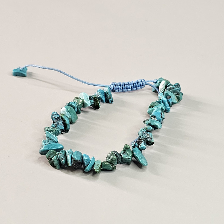 دستبند سنگ فیروزه | دستساز با نخ مکرومه قابل تنظیم