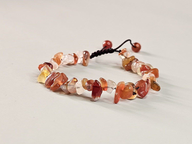 دستبند سنگ عقیق | دستساز با نخ مکرومه قابل تنظیم