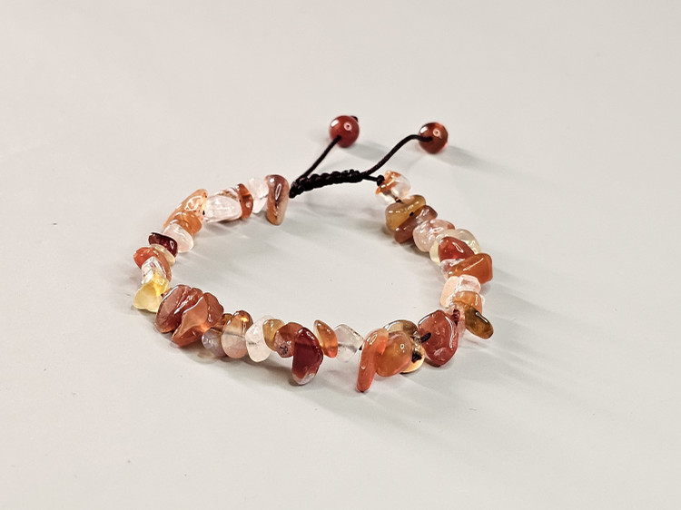 دستبند سنگ عقیق | دستساز با نخ مکرومه قابل تنظیم